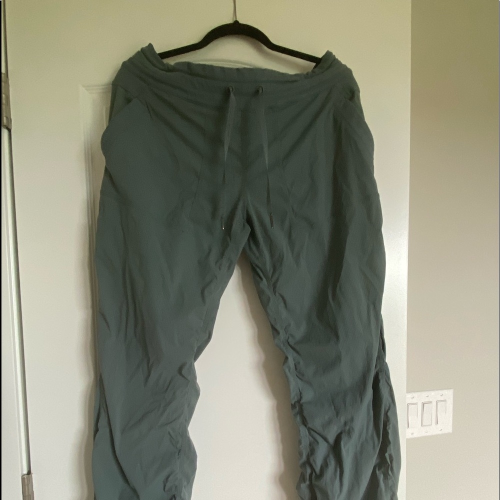 Lululemon studio pants green size 12